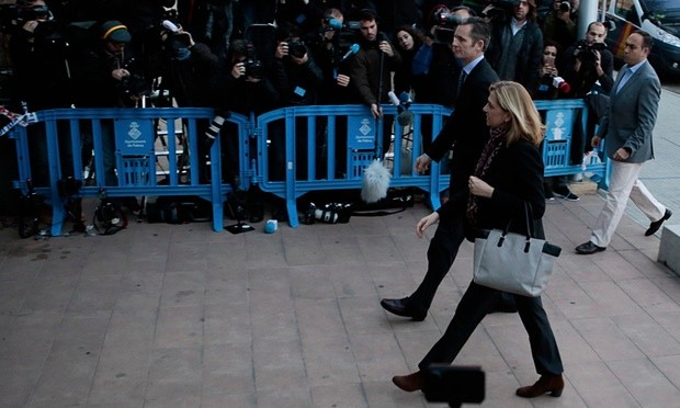 Princess Cristina and her husband Iñaki Urdangarin arrive at court in Palma, Mallorca, on Monday. Photograph: Enrique Calvo/Reuters