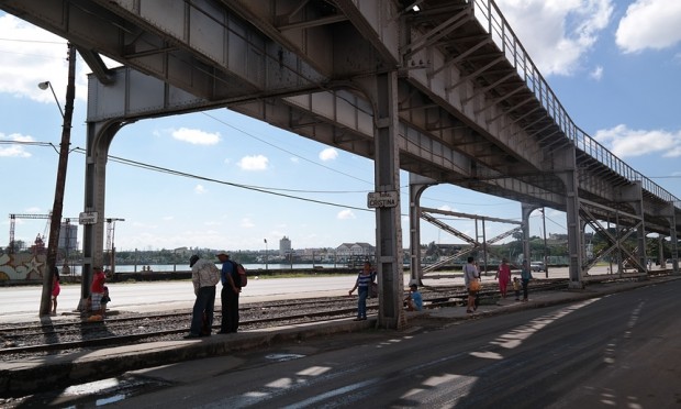 This elevated railway line could become Havana’s High Line. Photograph: Oliver Wainwright