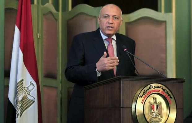 Egyptian Foreign Minister Sameh Shoukry speaks during a news conference after a meeting with his Italian counterpart Paolo Gentiloni at the foreign ministry in Cairo, Egypt, July 13, 2015. REUTERS/Mohamed Abd El Ghany
