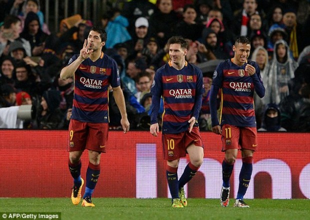 Luis Suarez, Lionel Messi and Neymar all scored as Barcelona beat Arsenal 5-1 on aggregate