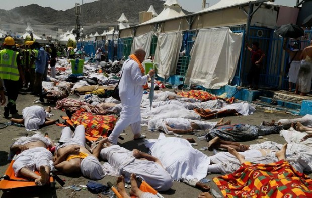  Bodies were gathered in Mina, Saudi Arabia, near Mecca, after a stampede in September killed hundreds of Muslim pilgrims. 