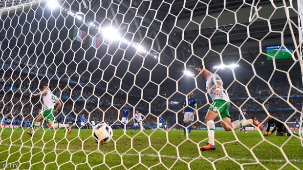 during the UEFA EURO 2016 Group E match between Italy and Republic of Ireland at Stade Pierre-Mauroy on June 22, 2016 in Lille, France.