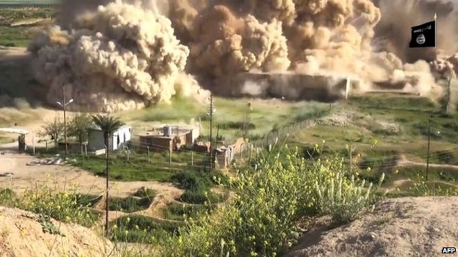 IS posted a video showing explosions at Nimrud after capturing it 